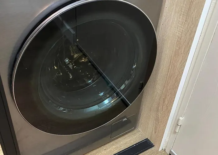 Galilee Du Carei Μεντόν